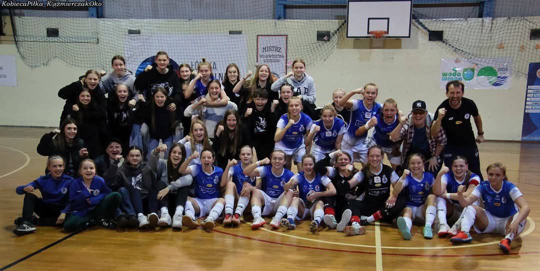 Ekstraliga futsalu dla UKS SMS Łódź. Wielki sukces piłkarek